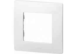 Рамка единична NILOE бяла