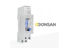 Часовник 16A с батерия за DIN шина GUNSAN
