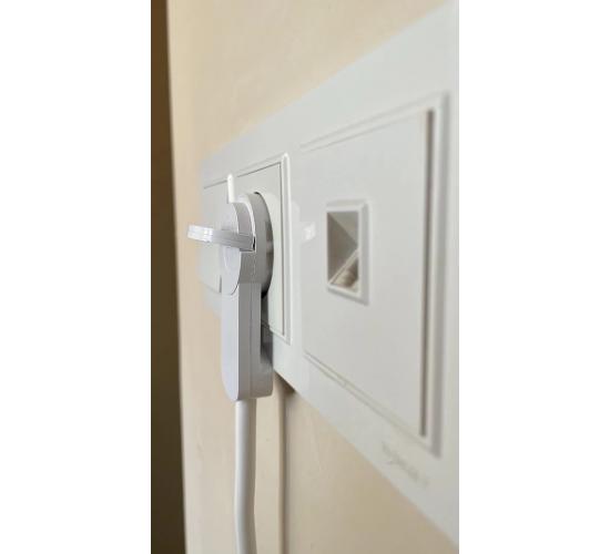 Щепсел 16А - ъглов плосък бял main image