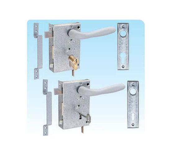 Брава кована лява с дръжки main image