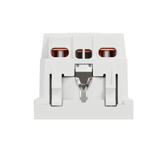 Контакт шуко с Детска защита 2P+E 16A бял механизъм New Unica NU303718 main image
