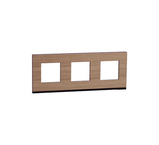 Рамка тройна Unica PURE дъб NU600684 main image